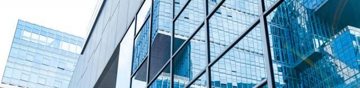 《建筑幕墙主要规范和标准有哪些？》